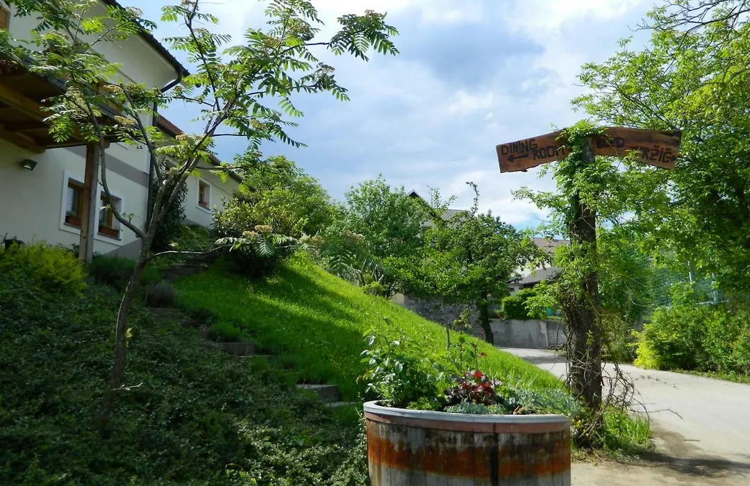 Glamping Organic Farm Slibar-1
